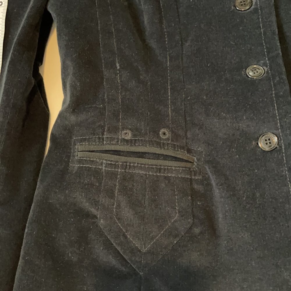 Black jacket - Picture 5 of 15